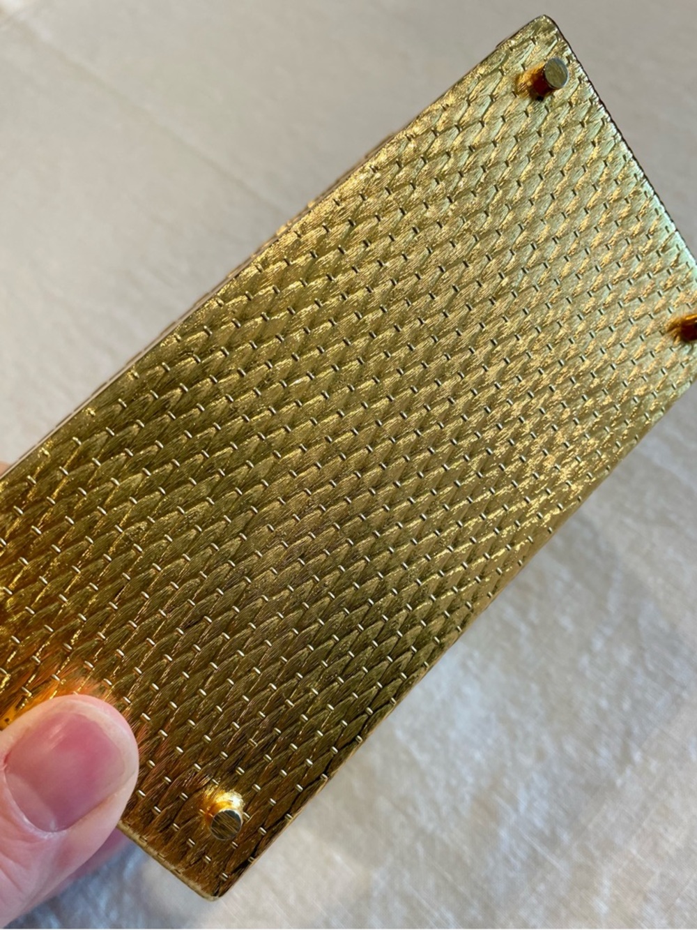 Vintage 1950s Koret Gold Textured Metal Top-Handle Women’s Box Bag With Mirror - Picture 6 of 7
